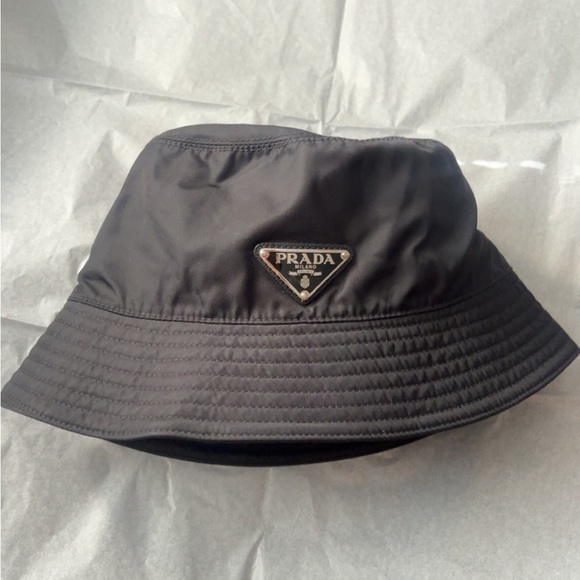 Prada Classic Black Bucket Hat - Picture 2 of 6